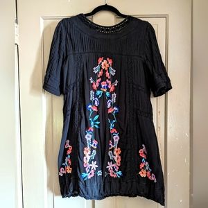 Bohemian Black dress with embroidered flowers